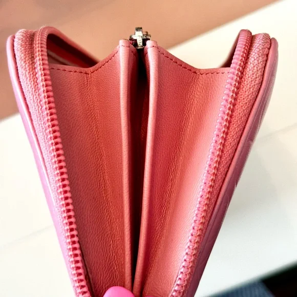 Pink Chanel Camellia Flower Zippy Wallet - Picture 13 of 16